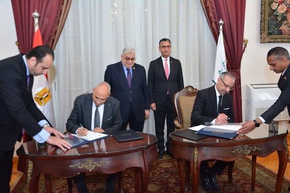 بالتعاون مع جهاز تنمية التجارة الداخلية ومجلس الدولة