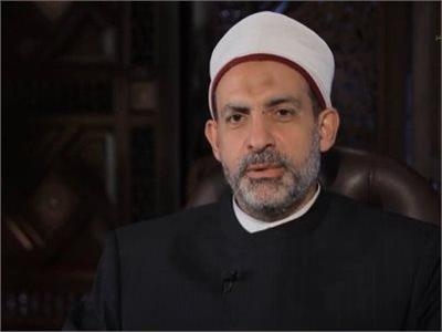 سائلة"دلني على دعاء يجعل ابني يقلع عن التدخين"..وأمين الفتوى يرد