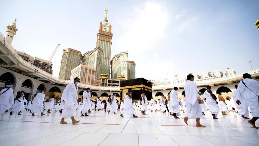 حكم الحجّ عن الميت والغير يوضحه الأزهر للفتوي