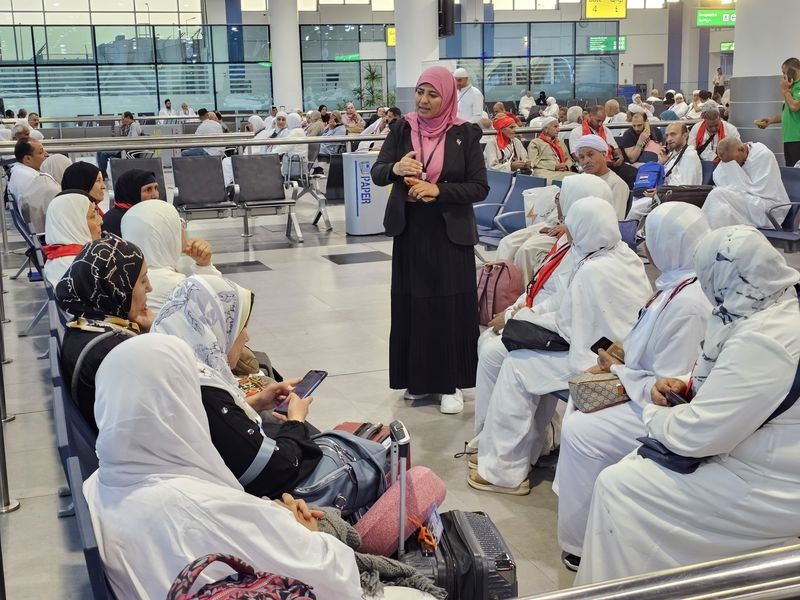 التضامن تواصل تفويج حجاج الجمعيات الأهلية إلى الأراضي المقدسة