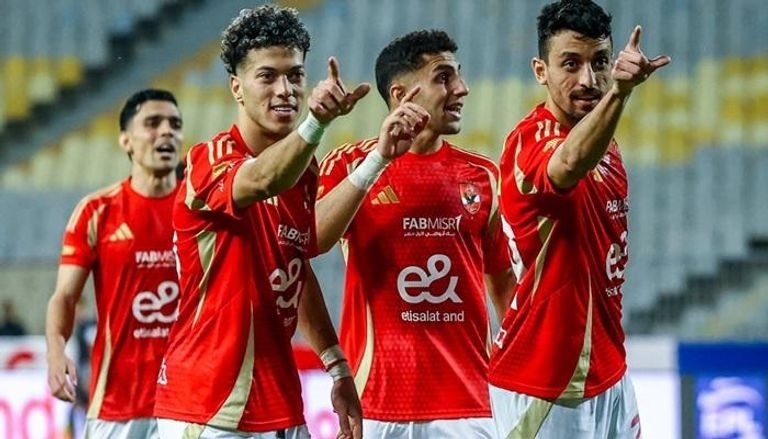 الأهلي كامل العدد فى مباراة حسم الدوري أمام فاركو