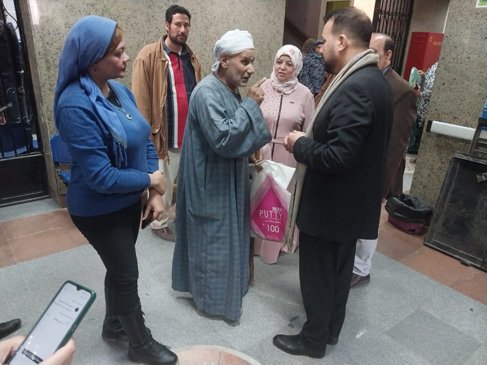 تشغيل جهاز للهرمونات و الفيروسات بعيادة بنى سويف الشاملة