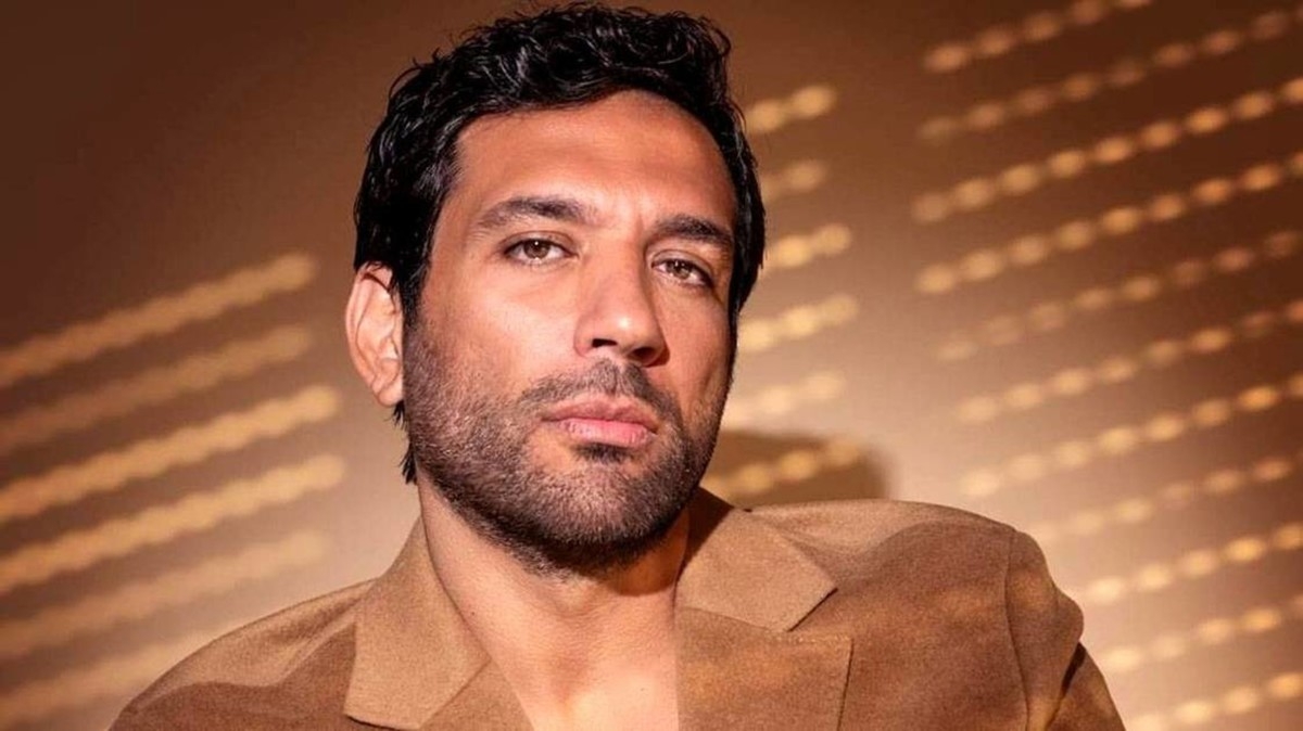حسن الرداد يكشف تفاصيل أحدث أعمالة الفنية