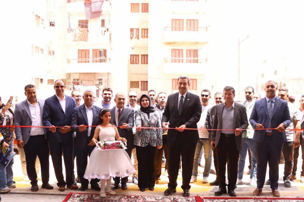 محافظ دمياط يفتتح جراج الديوان العام والوحدة المحلية للعاصمة