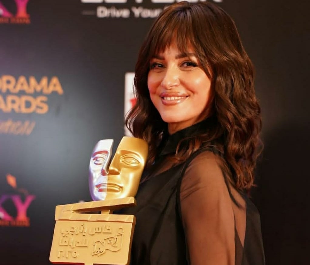 ريهام عبدالغفور تتألق من تكريم انرجى للدراما.. شاهد