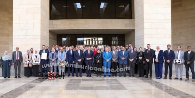 وزير الصحة يكرم مديري وحدات الرعاية الأساسية المعتمدة من الرقابة