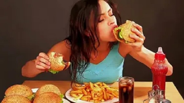 احذر هذه الأطعمة .. قد تصيبك بأمراض قاتلة