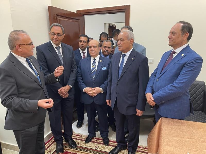 رئيس النيابة الإدارية يشهد افتتاح مجمع النيابات بقنا
