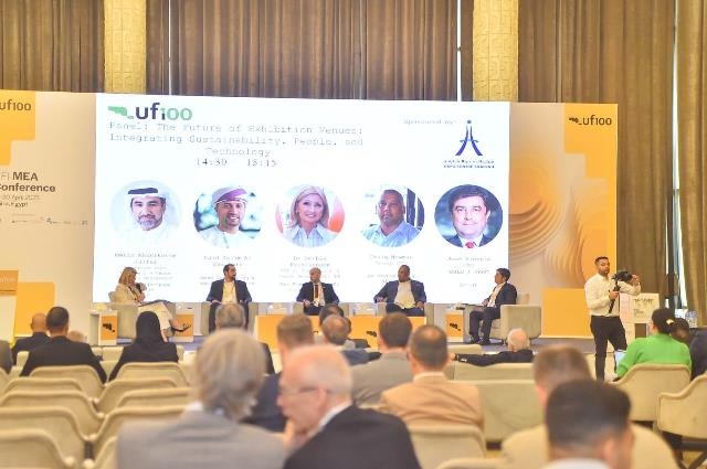 خلال فعاليات مؤتمر الاتحاد الدولي للمعارض