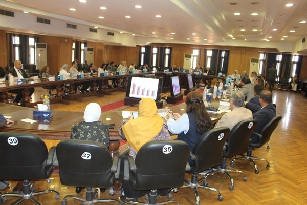 قرارات هامة وإنجازات طبية في اجتماع مجلس مستشفيات جامعة القاهرة