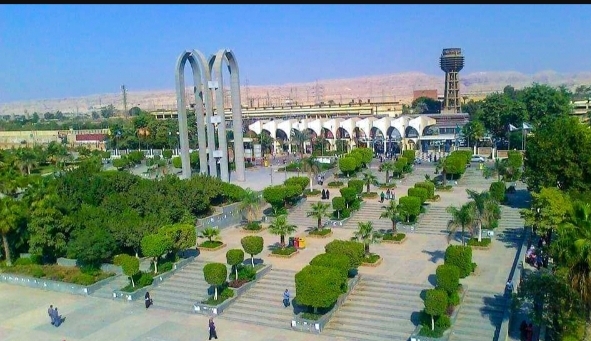 انتظام سير الامتحانات بكليات جامعة حلوان