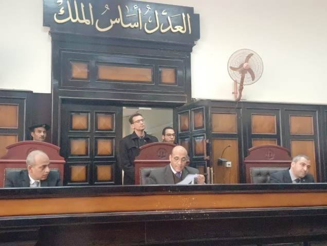 جنايات أسيوط تعاقب موظف بالمحكمة بالسجن المشدد 10 سنوات