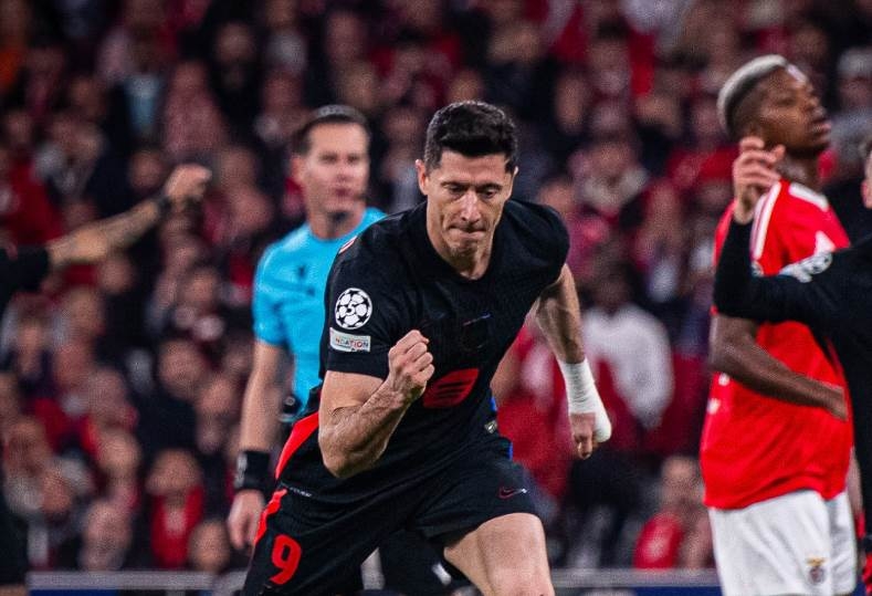 تاريخ مواجهات برشلونة وبنفيكا قبل لقاء اليوم بدوري الأبطال