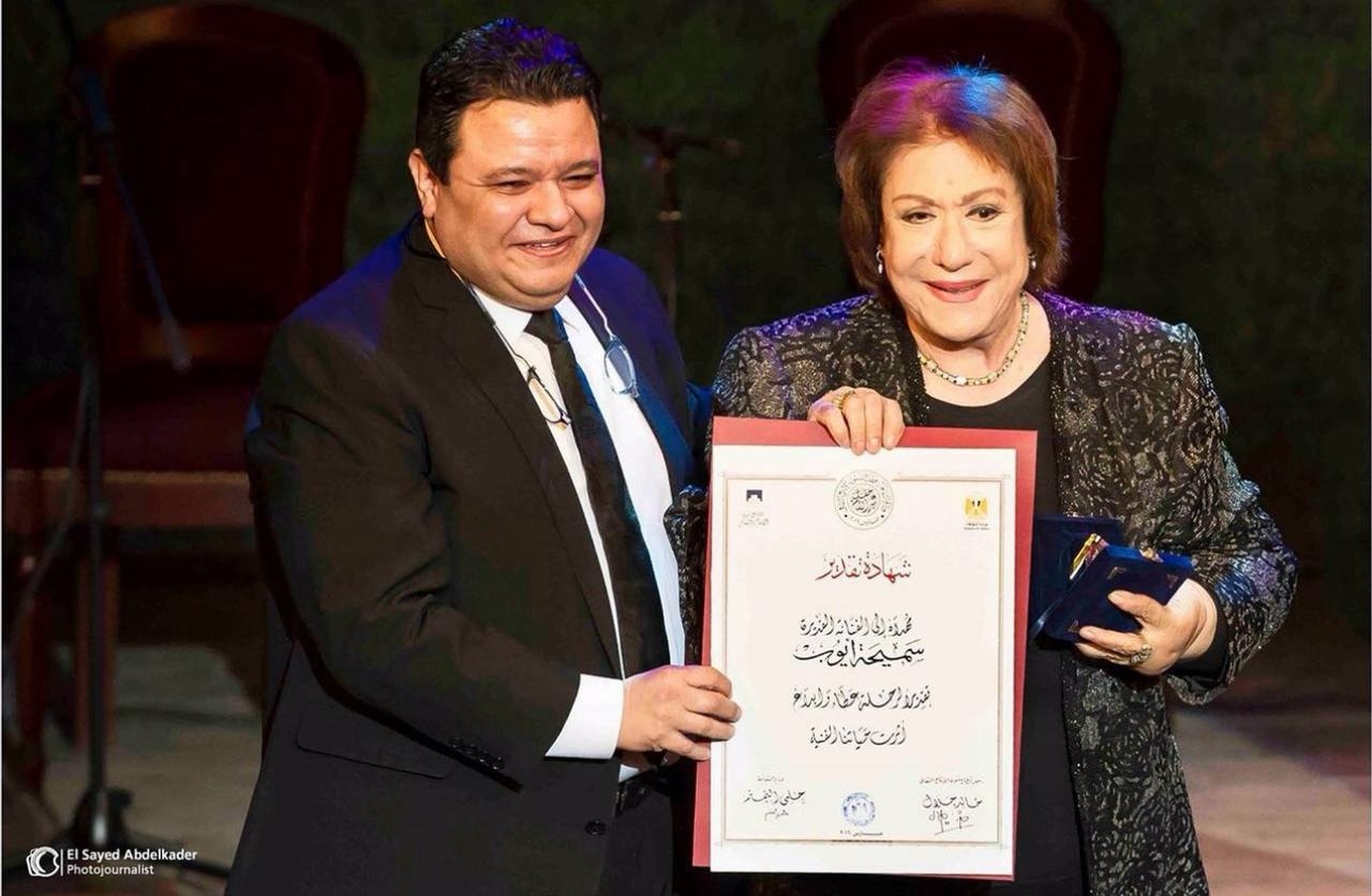 خالد جلال ينعي سميحة أيوب بكلمات مؤثرة