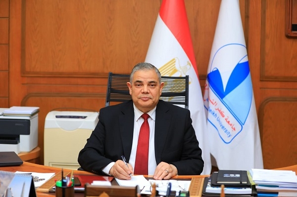 رئيس جامعة كفرالشيخ يهنئ رئيس الجمهورية بمناسبة عيد الاضحي