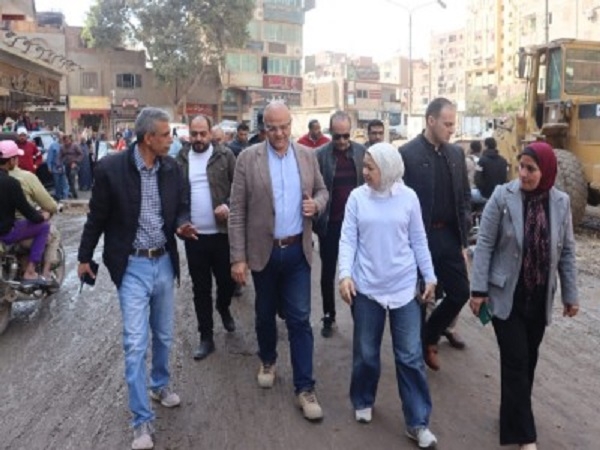 محافظ القليوبية يتفقد الرصف بشوارع مدينة شبرا الخيمة