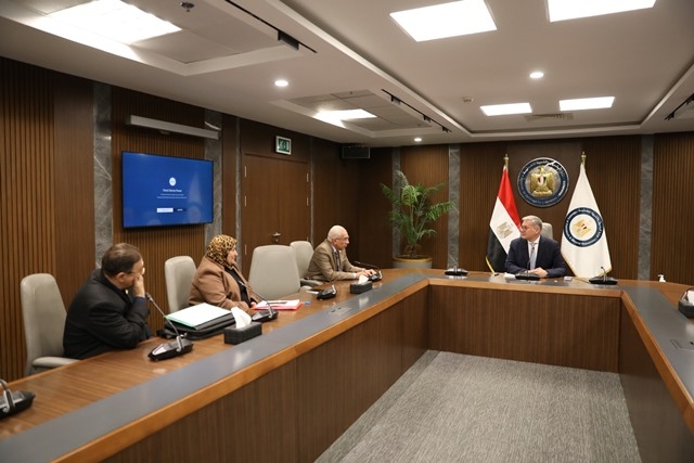 وزير البترول يلتقي أعضاء مجلسي النواب والشيوخ لتعزيز التكامل