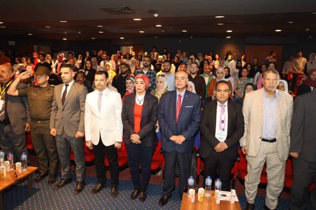 انطلاق المؤتمر الدولى للفنون التشكيلية فى دورته ٧ بجامعة الاقصر