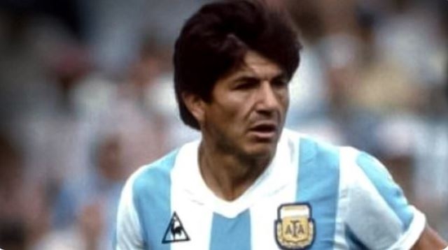 الاتحاد الأرجنتيني يعلن وفاة نجم بطل مونديال 1978