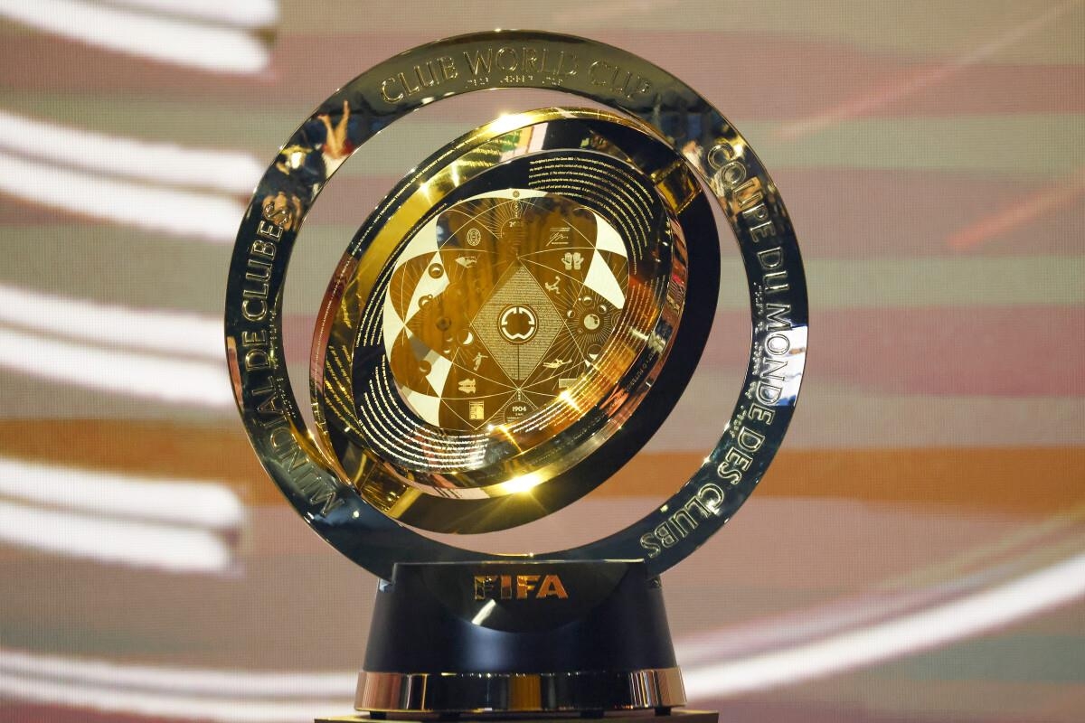مباراة فاصلة لتحديد المتأهل إلى كأس العالم للأندية بدلًا من ليون