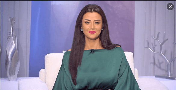 رضوى الشربيني تعود بقوة على قناة dmc ببرنامج "هي وبس" بمضمون جديد