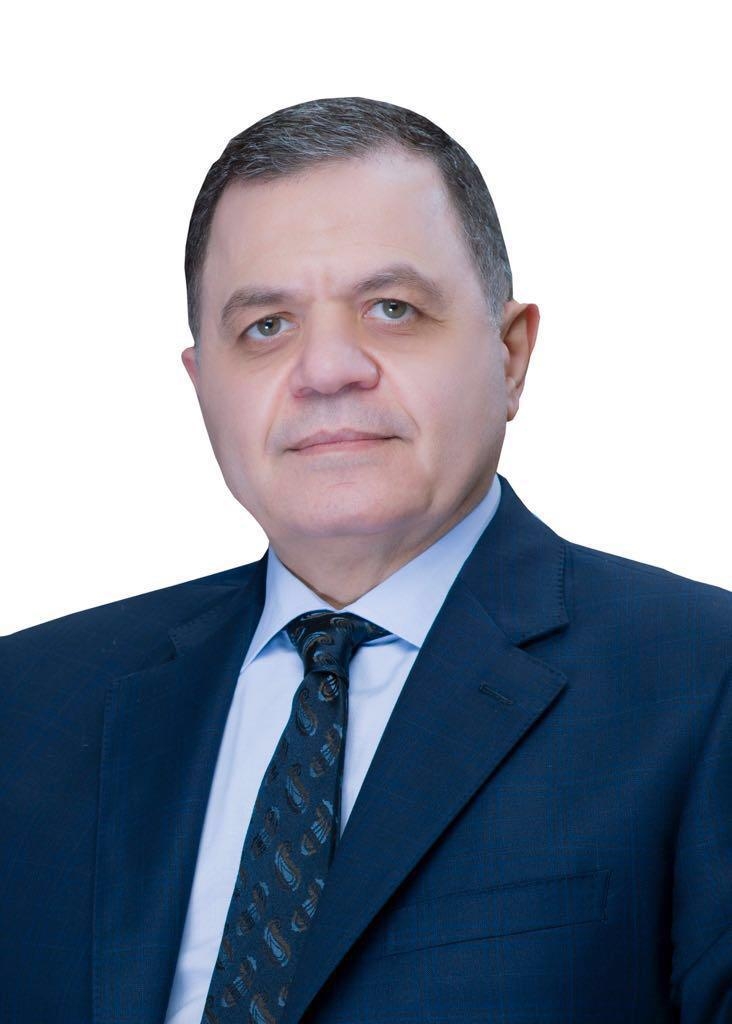 وزير الداخلية يهنئ وزيرالدفاع ورئيس الأركان بذكرى العاشر من رمضان