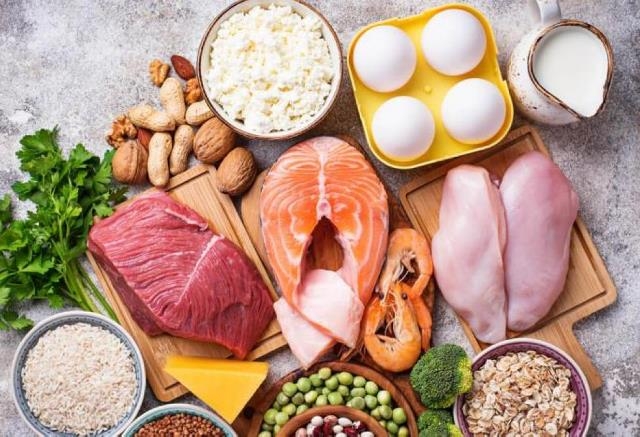6 أطعمة حارقة للدهون يُنصح بتناولها على العشاء