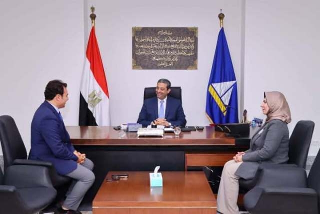 محافظ دمياط يستقبل مدير الشباب والرياضة الجديد