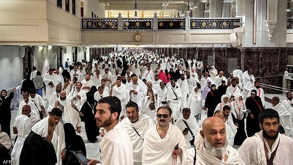 شرط الخروج من منى لمن أراد التعجل من الحجيج