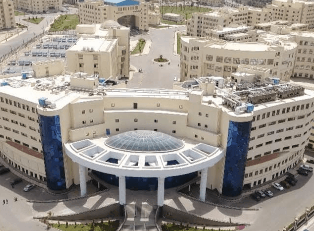 مستشفي كفر الشيخ الجامعي تطلق تقنية مناظير الفراغ الثالث