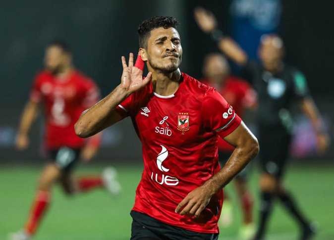 محمد شريف يقترب من العودة لهجوم الأهلي