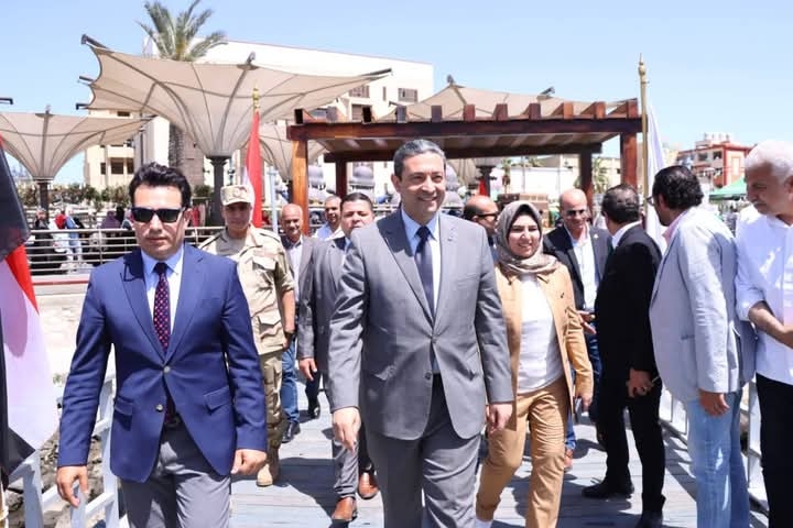 محافظ دمياط يشهد مهرجان التجديف "مراكب الكياك"