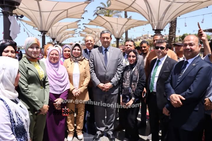 محافظ دمياط يفتتح معرض "آيادى مصر " للحرف اليدوية والتراثية