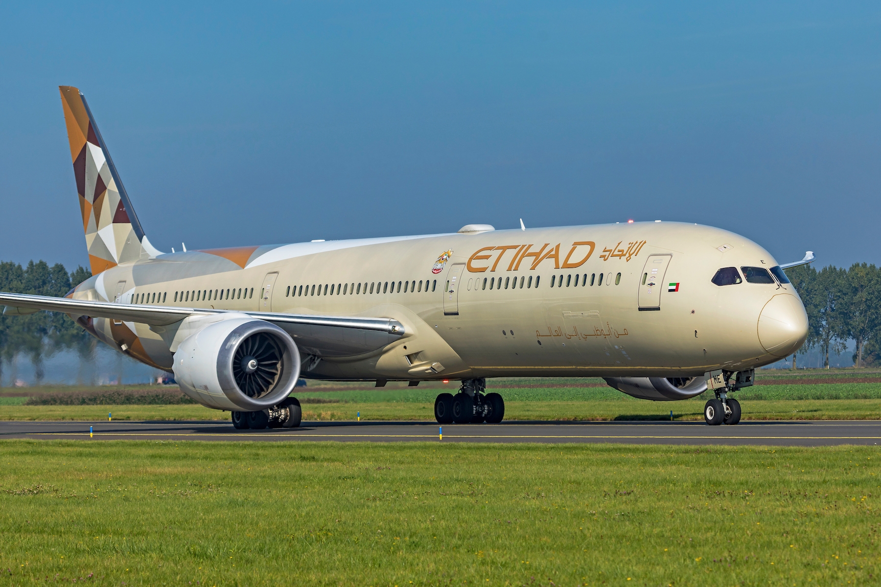 Etihad Airways Prepares for Peak Travel at Zayed Airport