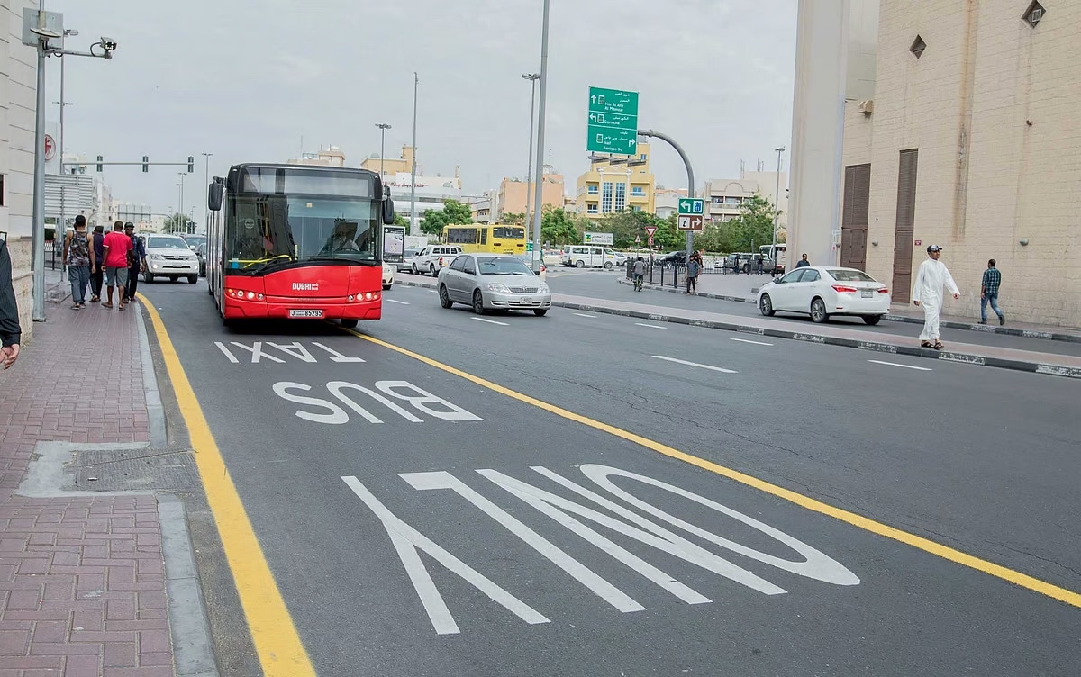 Dubai's RTA to Add 6 New Bus, Taxi Lanes to Cut Travel Time