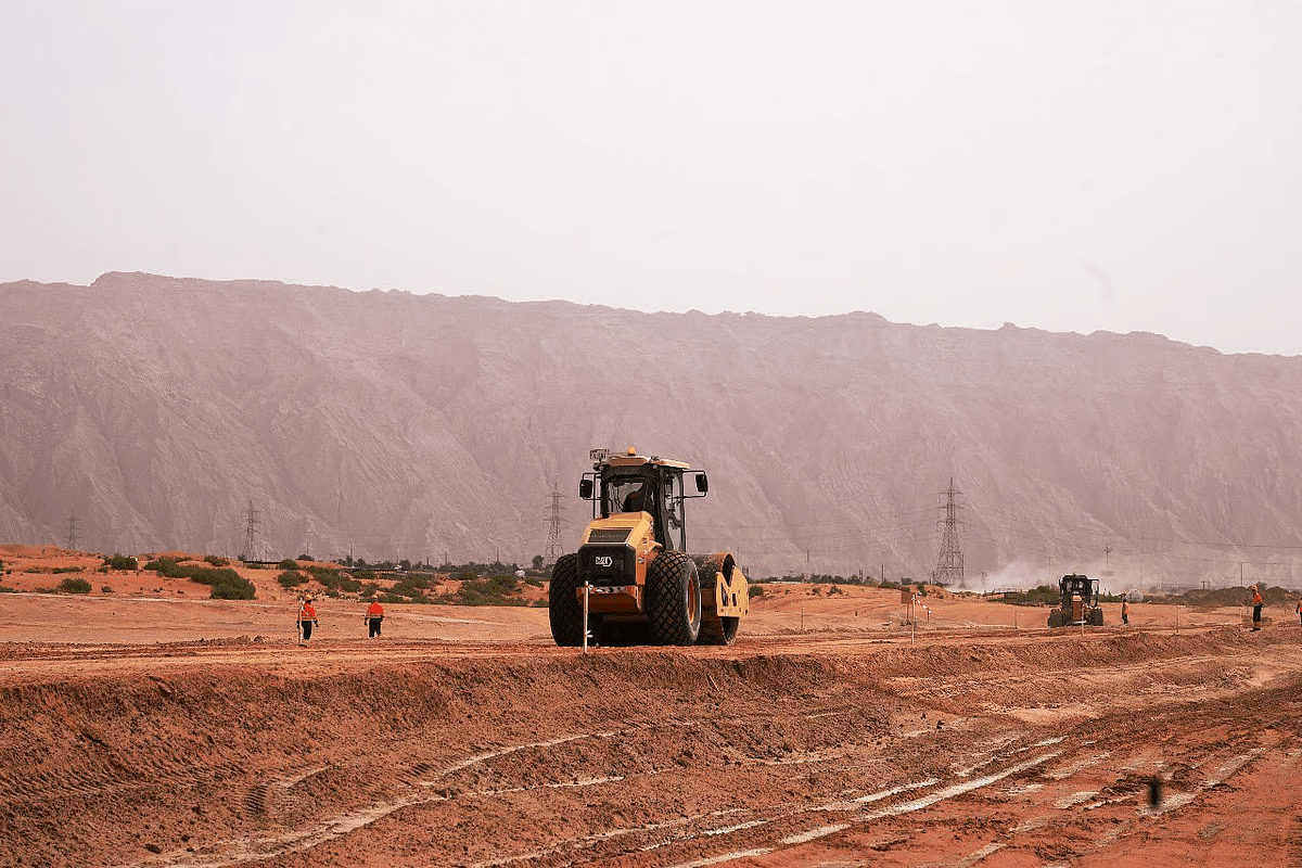 Oman-UAE Railway Project Picks Up Pace: $2.5 Billion Network To Boost Trade And Connectivity