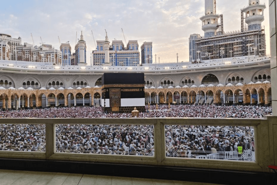 Hajj 2025 Goes Hi-tech: 6 Innovations Transforming The Pilgrimage
