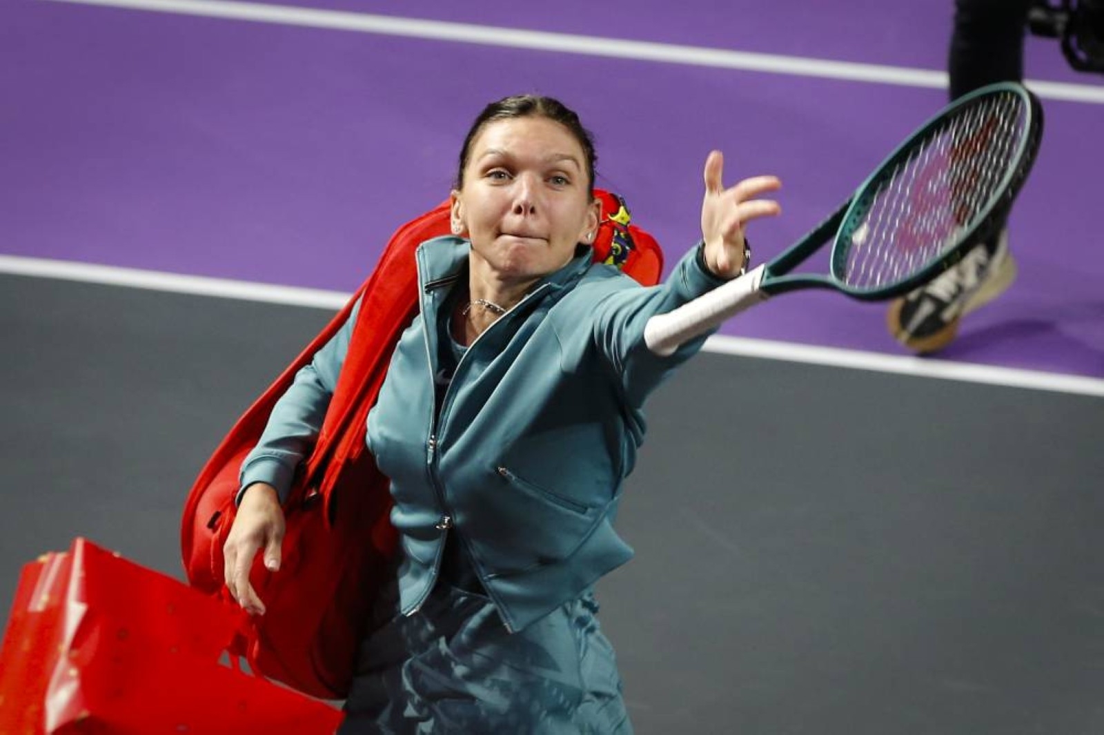 Former world number one Halep announces retirement from tennis