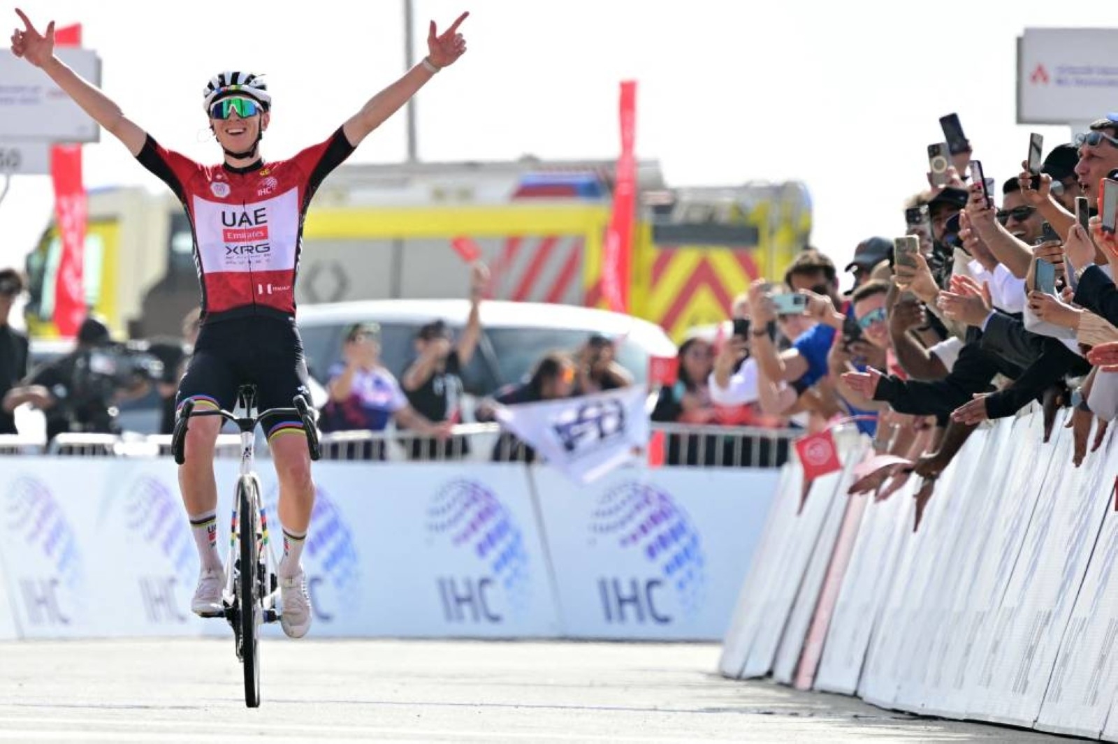 Tadej Pogacar wins the UAE Tour with mountain break