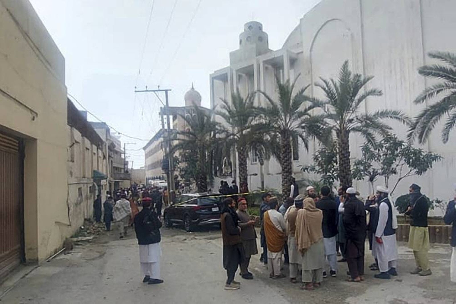 Top religious leader among 6 dead at Pakistan seminary suicide blast