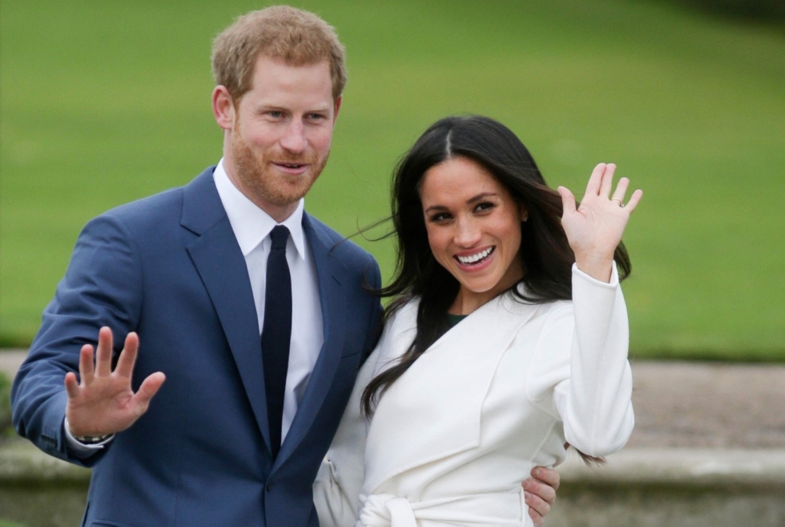 Markle responds to fan's concern with handwritten letter