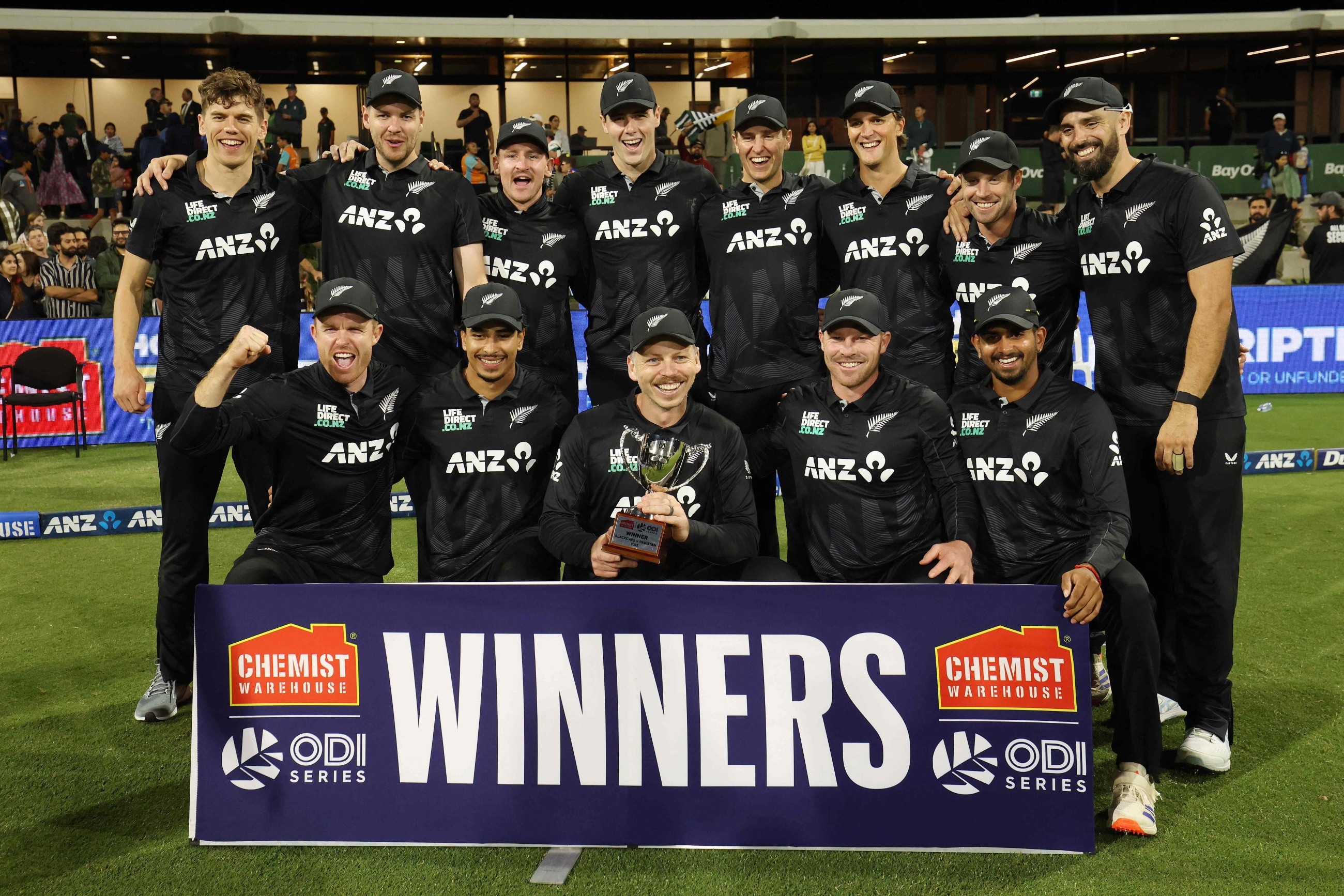 New Zealand hammer hapless Pakistan to sweep ODI series 3-0