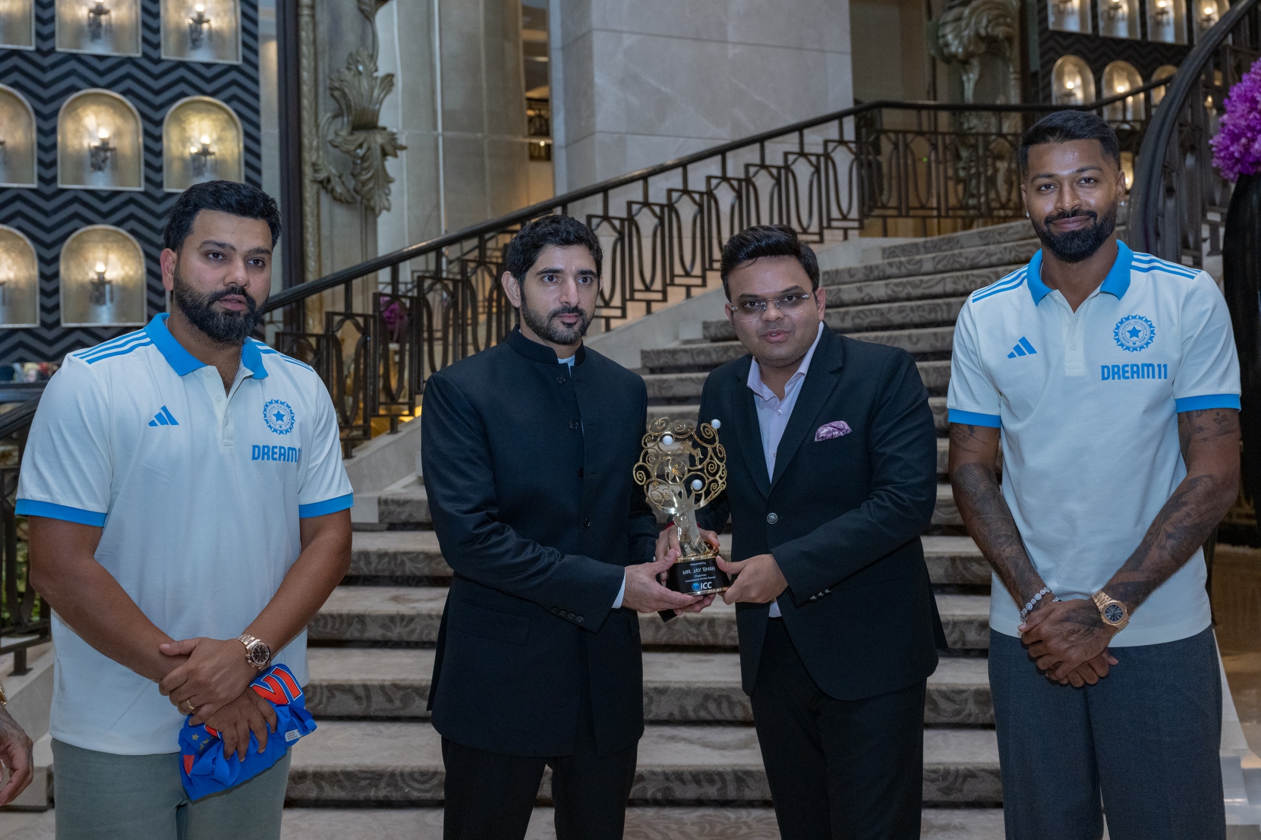 Hamdan meets ICC chairman, Indian cricket stars in Mumbai