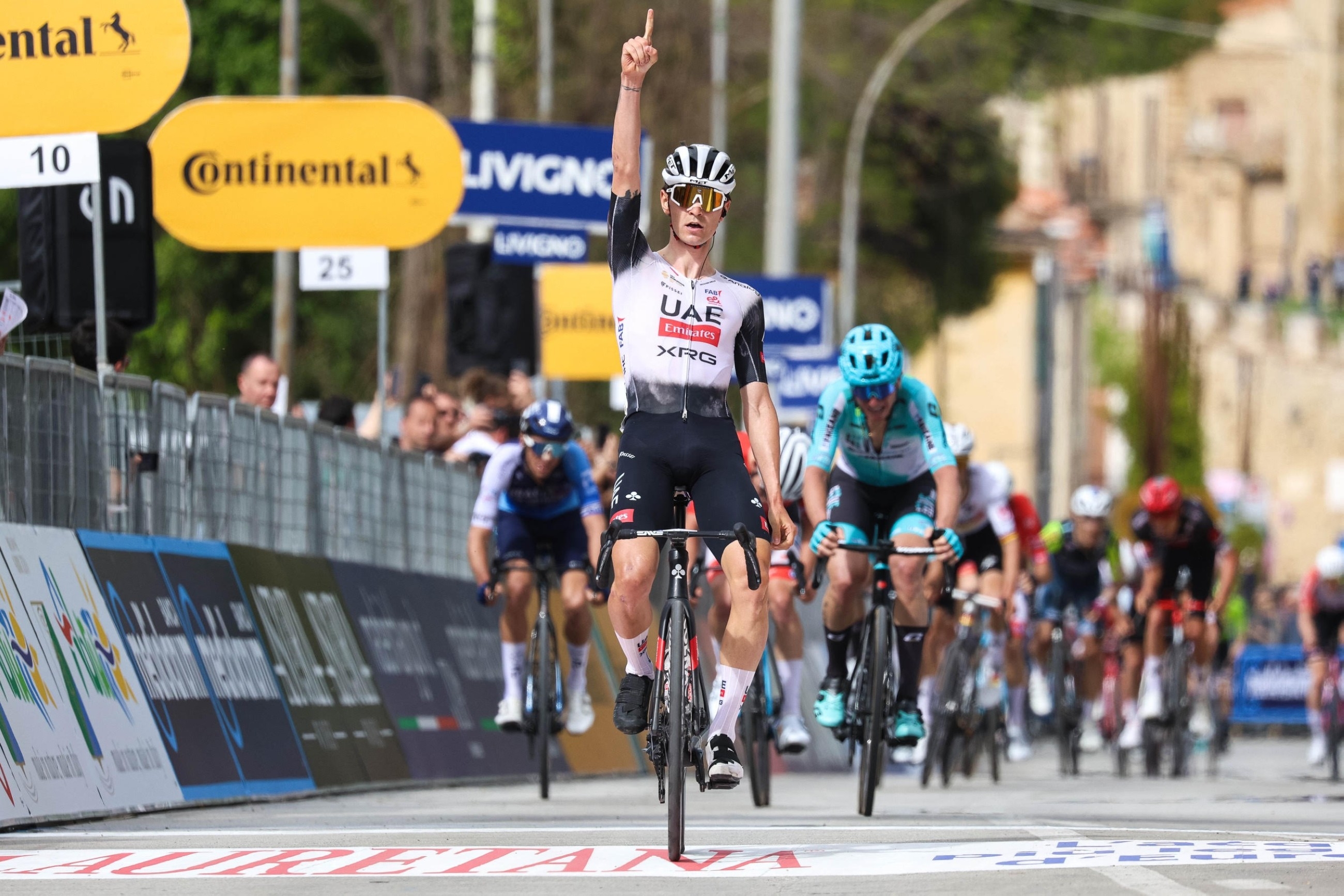 UAE Team Emirates-XRG's Covi wins opening stage of Giro d'Abruzzo