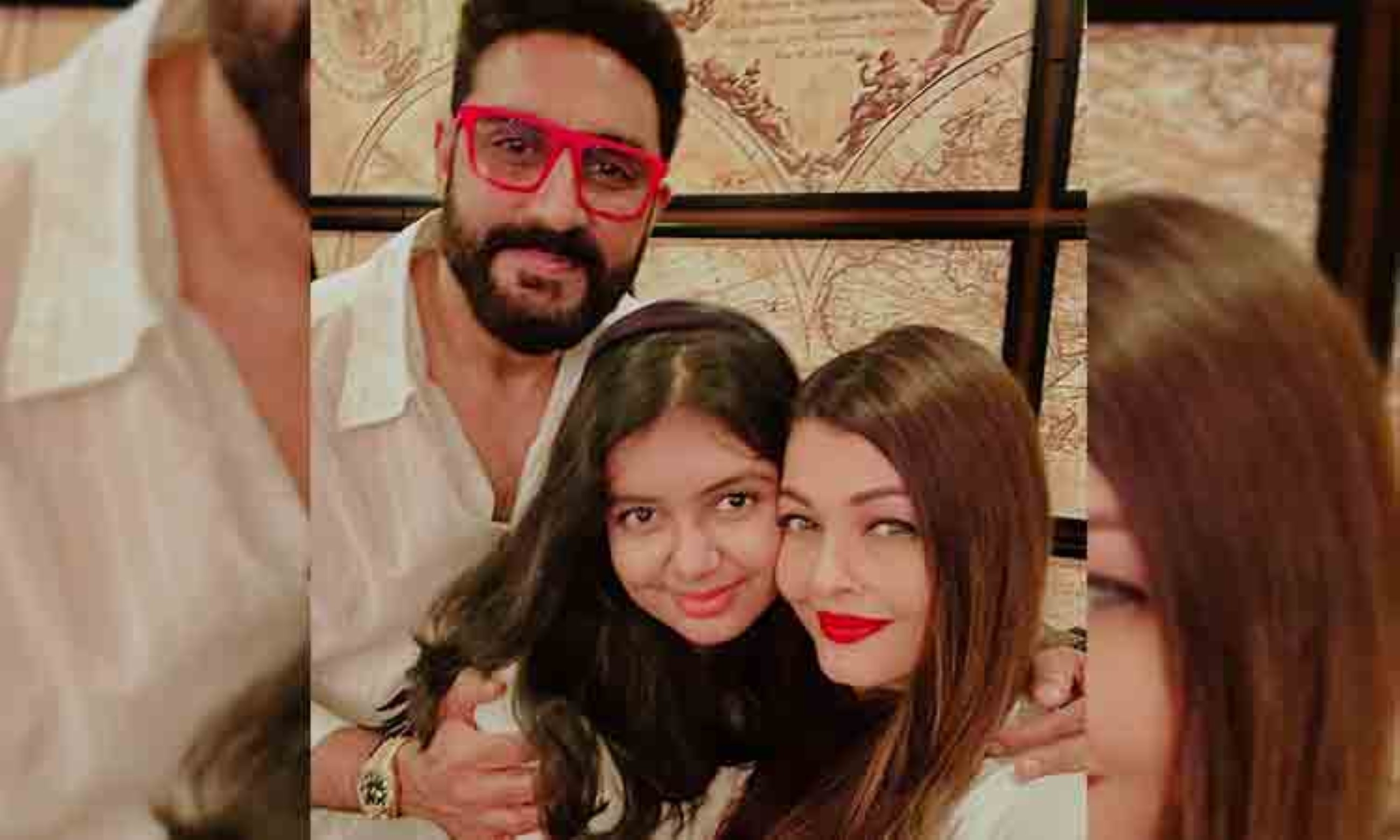 Bollywood superstar Aishwarya shares photo with husband Abhishek amid divorce rumours