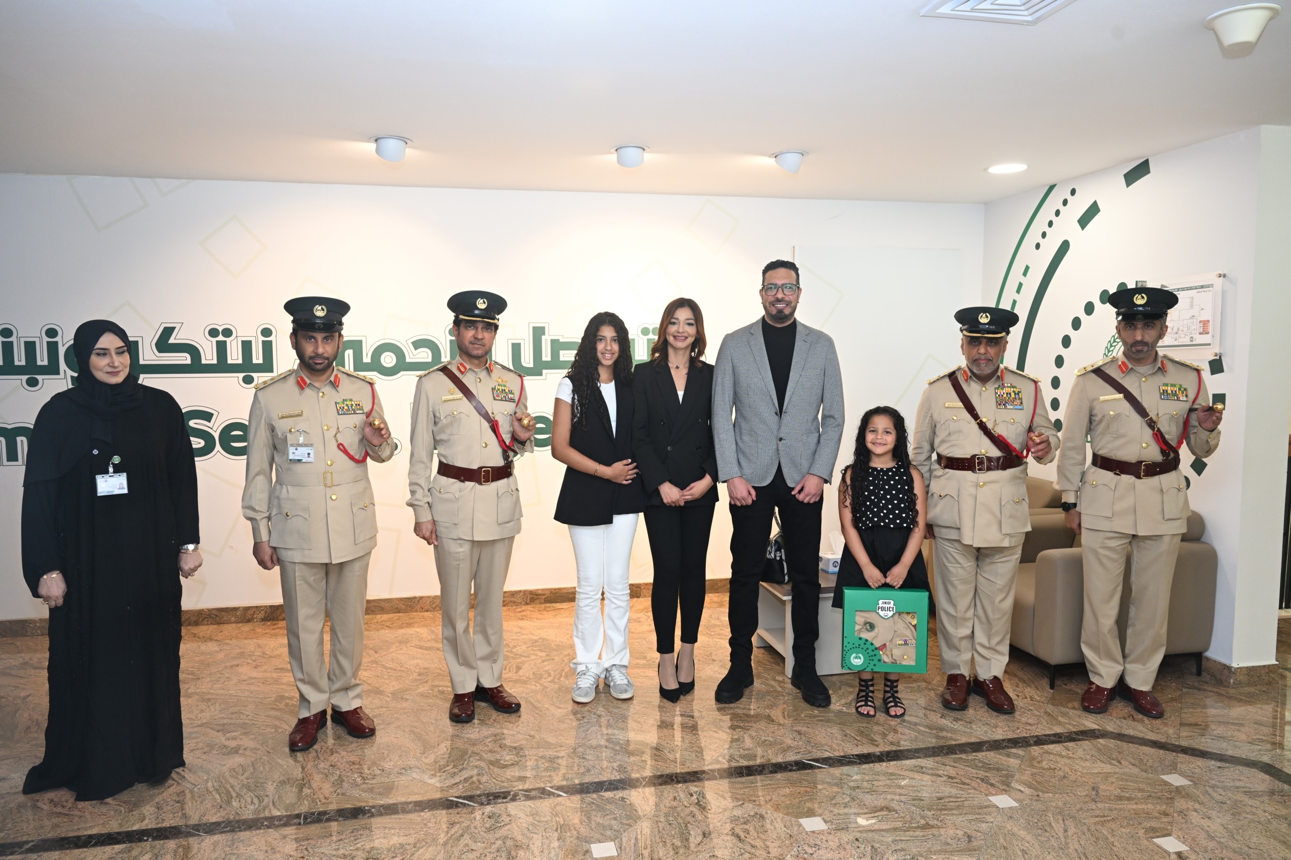 8-year-old Egyptian girl finds Dhs17,000 inside a cinema hall, hands it over to Dubai Police