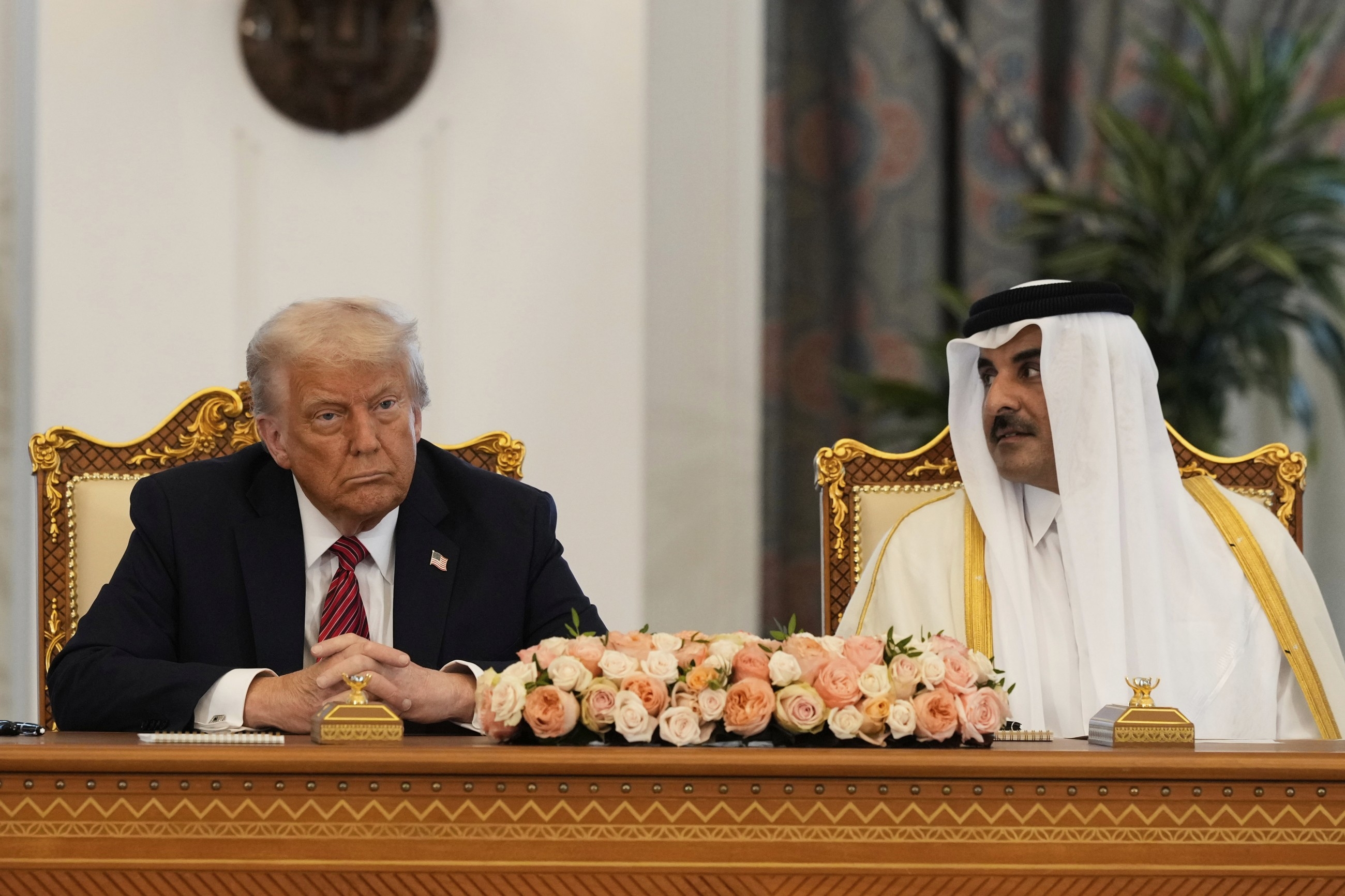 Trump arrives in Doha to a grand welcome, Qatar signs $200b deal to buy jets from Boeing