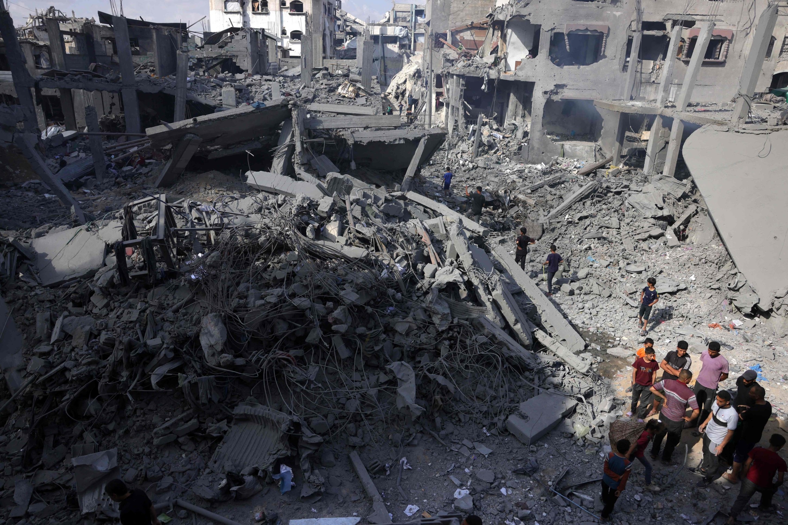 At least 54 people killed in Israeli airstrikes on southern Gaza