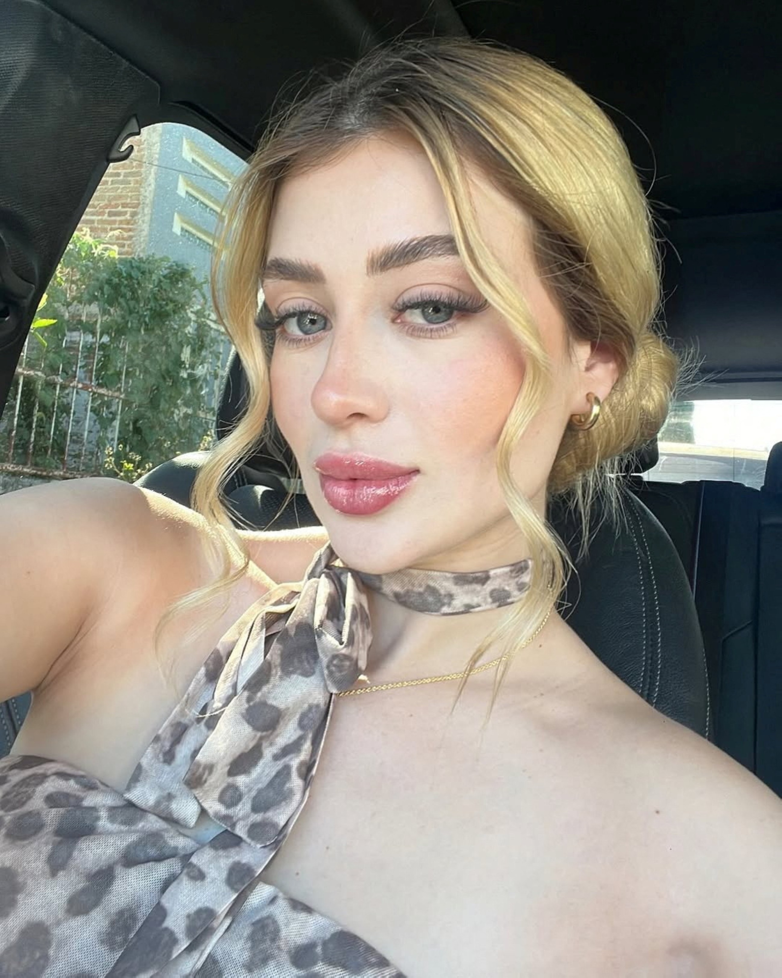 Mexican beauty influencer shot to death during TikTok livestream