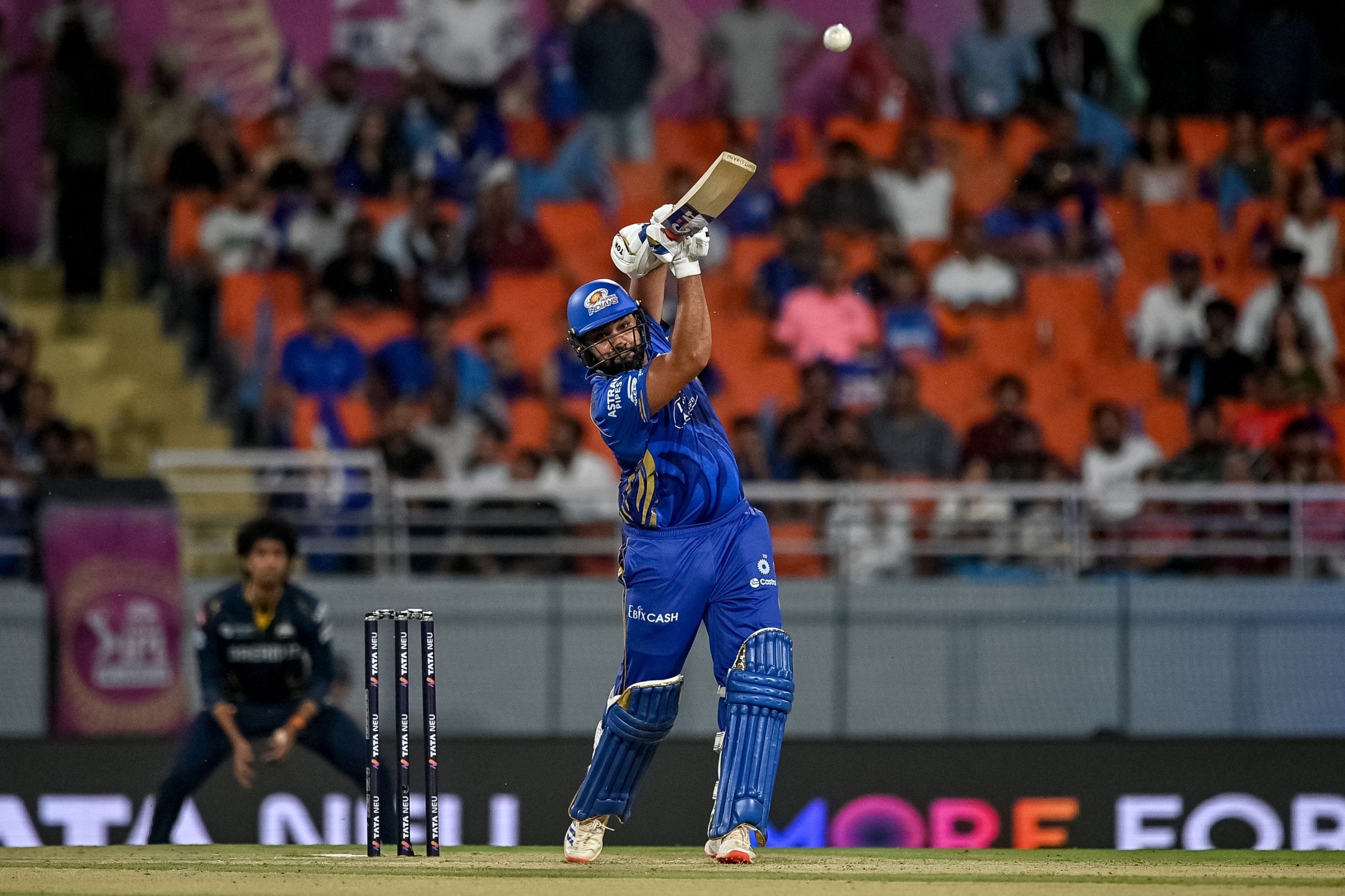 Rohit scores 81 as Mumbai eliminate Gujarat to keep IPL final hopes alive